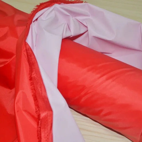 Wholesale Custom PVC Lightweight Waterproof Apron Dustproof Clothing Fabric