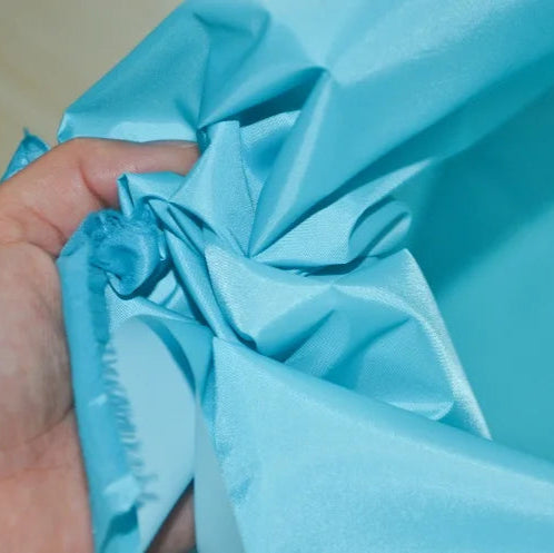 Wholesale Custom PVC Lightweight Waterproof Apron Dustproof Clothing Fabric