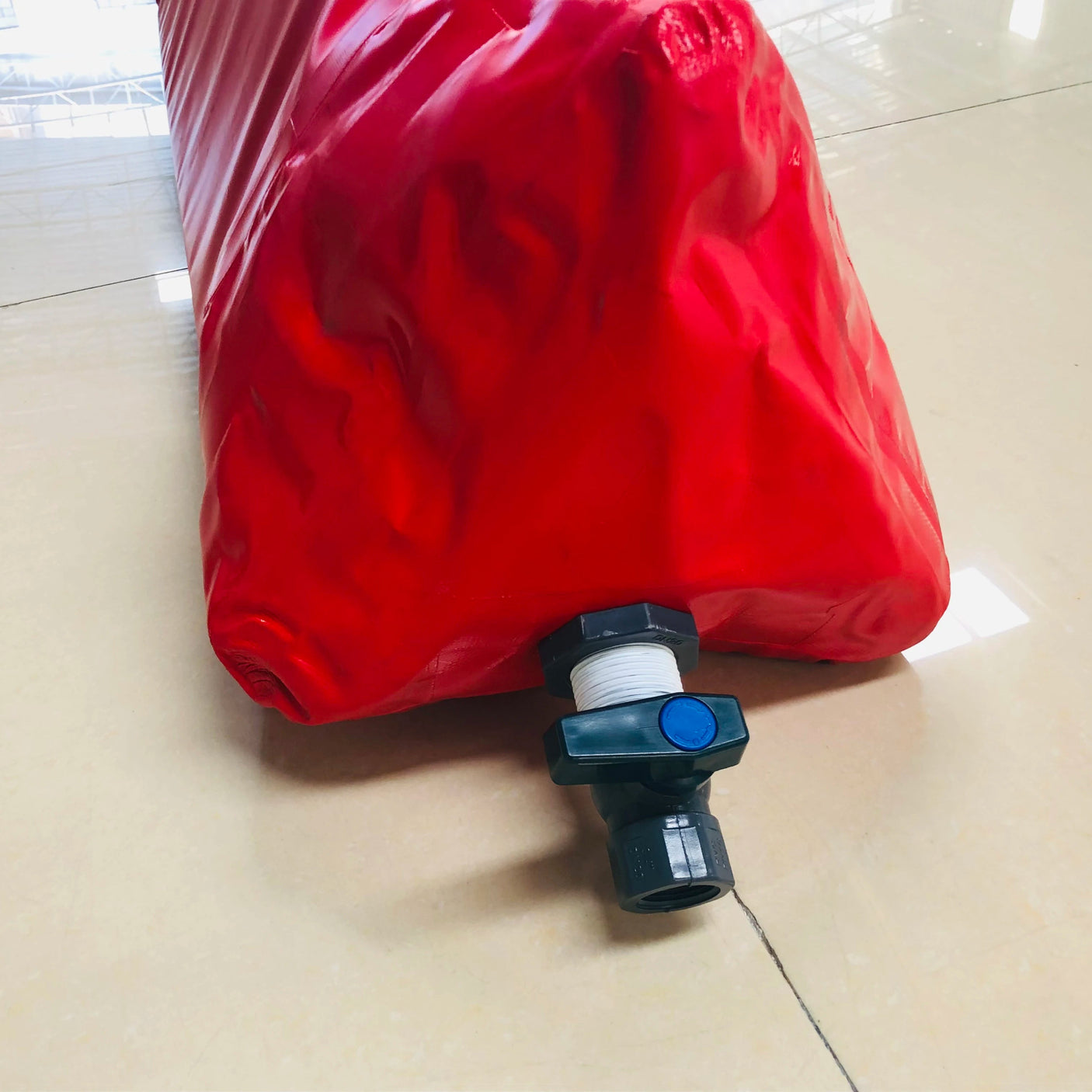 Wholesale Custom Anti Flood Hose Foldable Water Barrier PVC Tarpaulin