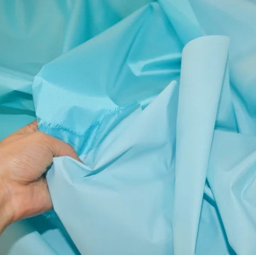 Wholesale Custom PVC Lightweight Waterproof Apron Dustproof Clothing Fabric