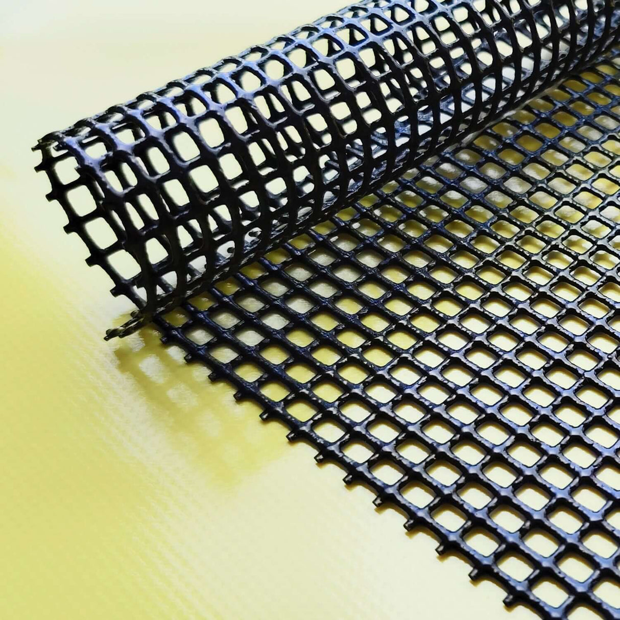 Wholesale Custom 540g PVC Mesh Construction Fences